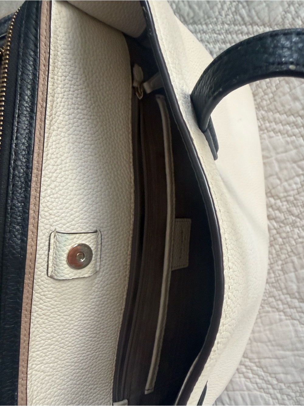 Kate Spade Hudson Colorblocked Large Work Tote Two-Tone Leather Tote Bag Cream - Picture 7 of 17